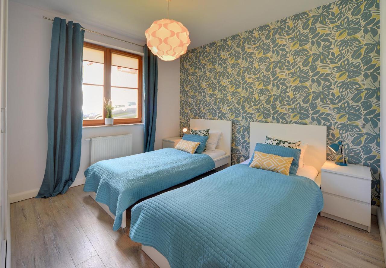 Aparthotel Sun Seasons 24 - Komuny Paryskiej 45 *